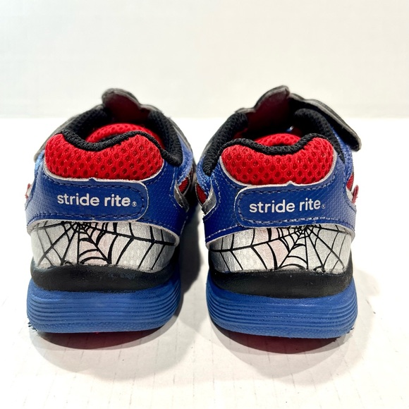 ❣️SALE❣️Stride Rite Marvel SpiderMan Kids Light Up Shoes Sneakers Size 7.5 - Picture 7 of 9